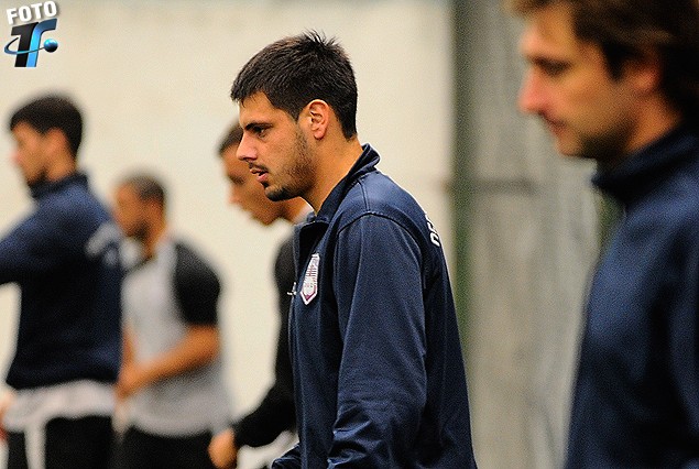 Guillermo De Los Santos este sábado entrenando con los violetas.