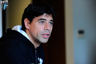 El  volante volvió el domingo con goles y revivió el romance con la Franja.