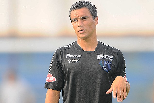 Andrés Rodales con chance de volver al negriazul. 