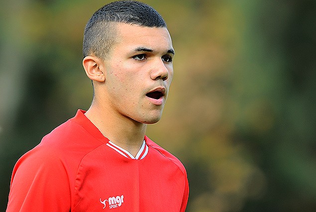 Nicolás Schiapacasse con su nombre rodando en el bolillero de chances a ser titular.