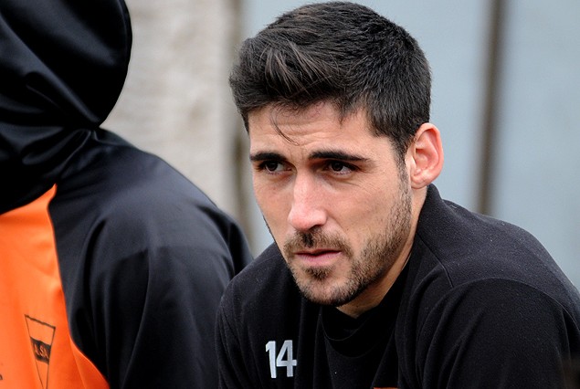 Claudio Inella, a falta del resultado de la resonancia, no llega al fin de semana.