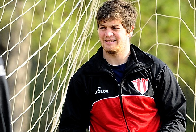 Cristian Gutiérrez entra por Maxi Russo el sábado ante Plaza.