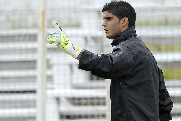 Leandro Gelpi, ya sin cláusula volverá a estar a la orden del "Tola" Antúnez.