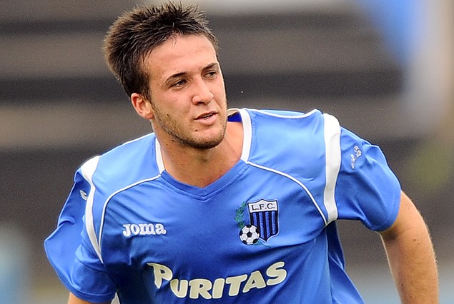 Mathias Goyeni habilitado y a la orden de Verzeri.