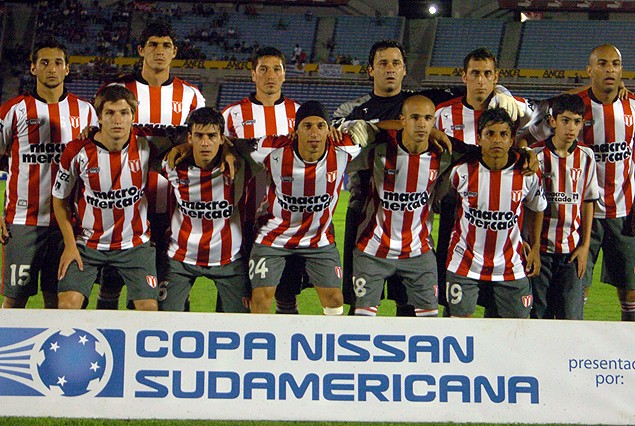 Equipo de River Plate, que llegó a las semifinales del 2009, quedando eliminado por L.D.U. de Quito.
