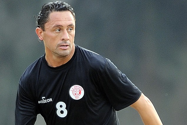 Rodrigo Sebastián Vázquez, todo experiencia en el medio rojo.