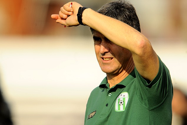 Santiago Ostolaza, fue cesado el lunes a las 18 horas por la directica cervecera producto de los últimos resultados. 