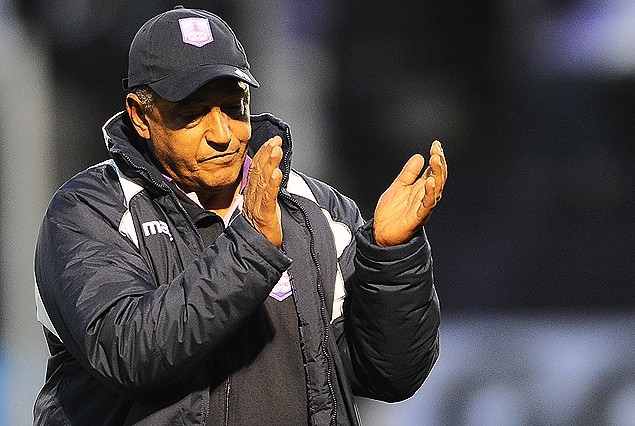 Defensor jugó para el aplauso. Juan Tejera conforme con el rendimiento del equipo. 