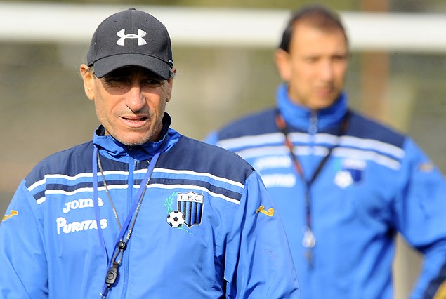 Verzeri arma un equipo que define el jueves, para ganar.