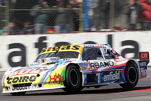 Lambiris en plena pista en Rafaela.