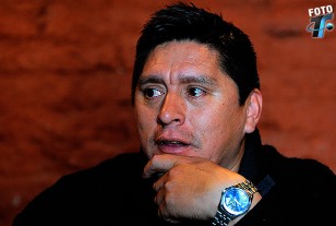 Larrosa, de jugador a gerente deportivo y técnico. 