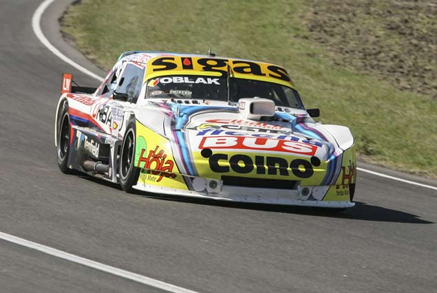 Mauricio Lambiris cumplió con un buen ensayo que preparó el equipo Coiro Dole Racing en el autódromo “Roberto Mouras” de la Plata.