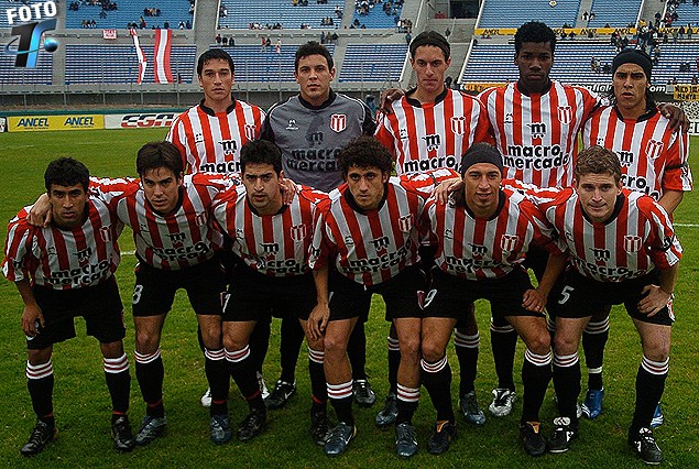 El equipo de JR que le ganó 6:3 a Peñarol, el 26/08/2007.