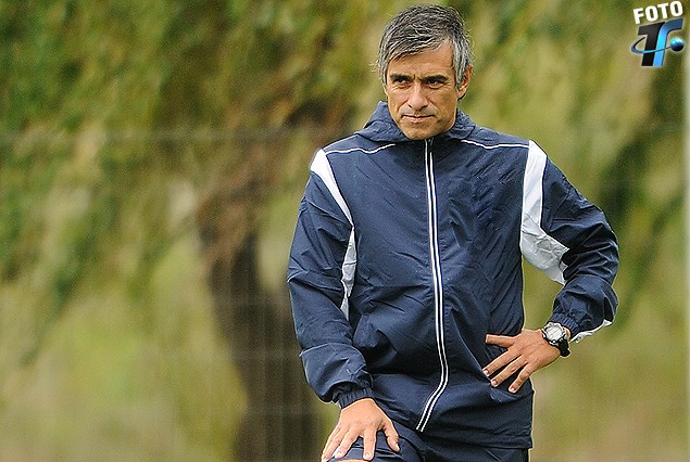 Líber Vespa, asumió la dirección técnica de Torque. 