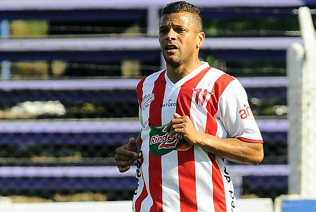 Volvió a lesionarse Daniel Leites, y ahora hay que esperar.