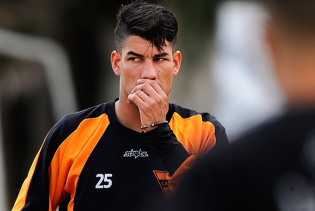 Nicolás Royón, mejoró y será de la partida.