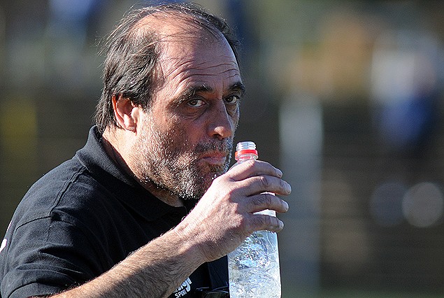 Vito Beato, DT de Villa Teresa.