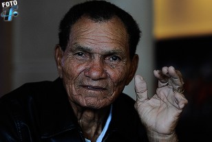 Manga con deseos de volver a residir en nuestro país y trabajar en Nacional.