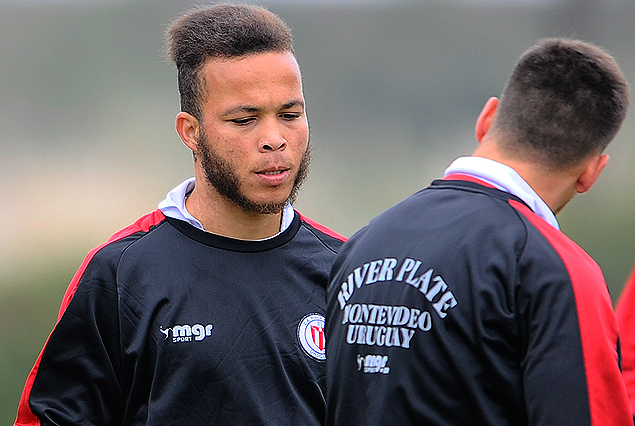El brasileño Marquinhos será titular en el darsenero.