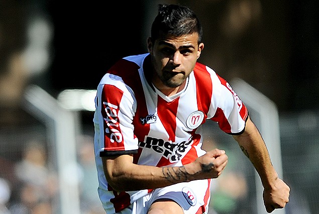 Martín Alaniz buscó en forma insistente en ataque.