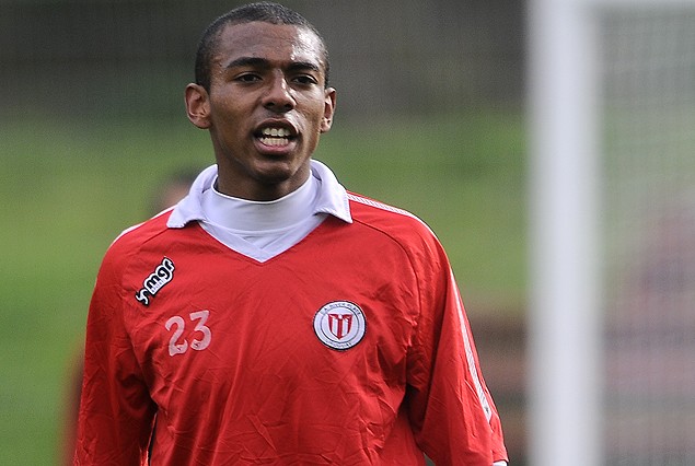 Angel Rodríguez recuperado, entrenó con normalidad. 