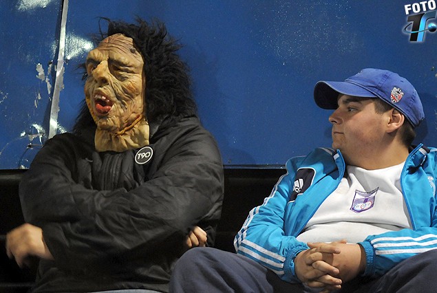 apos-halloween-defensor