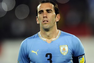 Diego Godín, capitán uruguayo.