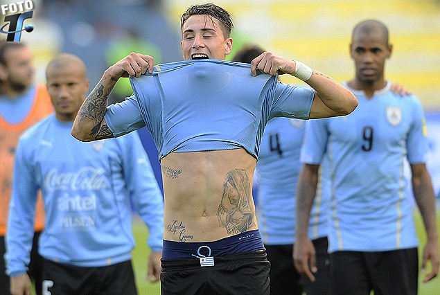 José María Giménez festeja eufórico al final del partido. 