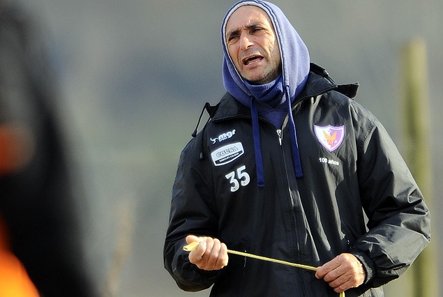 Rosario Martínez, DT de Fénix. 