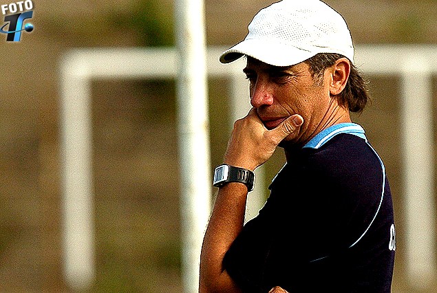 Eduardo Acevedo, DT del sorprendente Cerro.