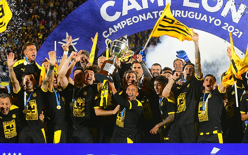 Peñarol se consagró campeón Uruguayo tras vencer por penales Plaza.