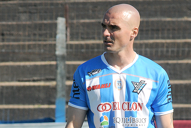 » Nicolás Correa, le pone candado a la defensa