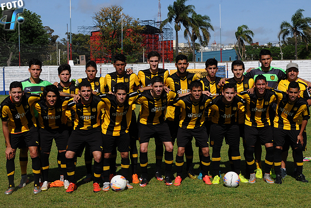 Peñarol venció 1-0 a Liverpool y habrán dos finales más en el