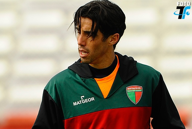 » Matías Pérez con contractura